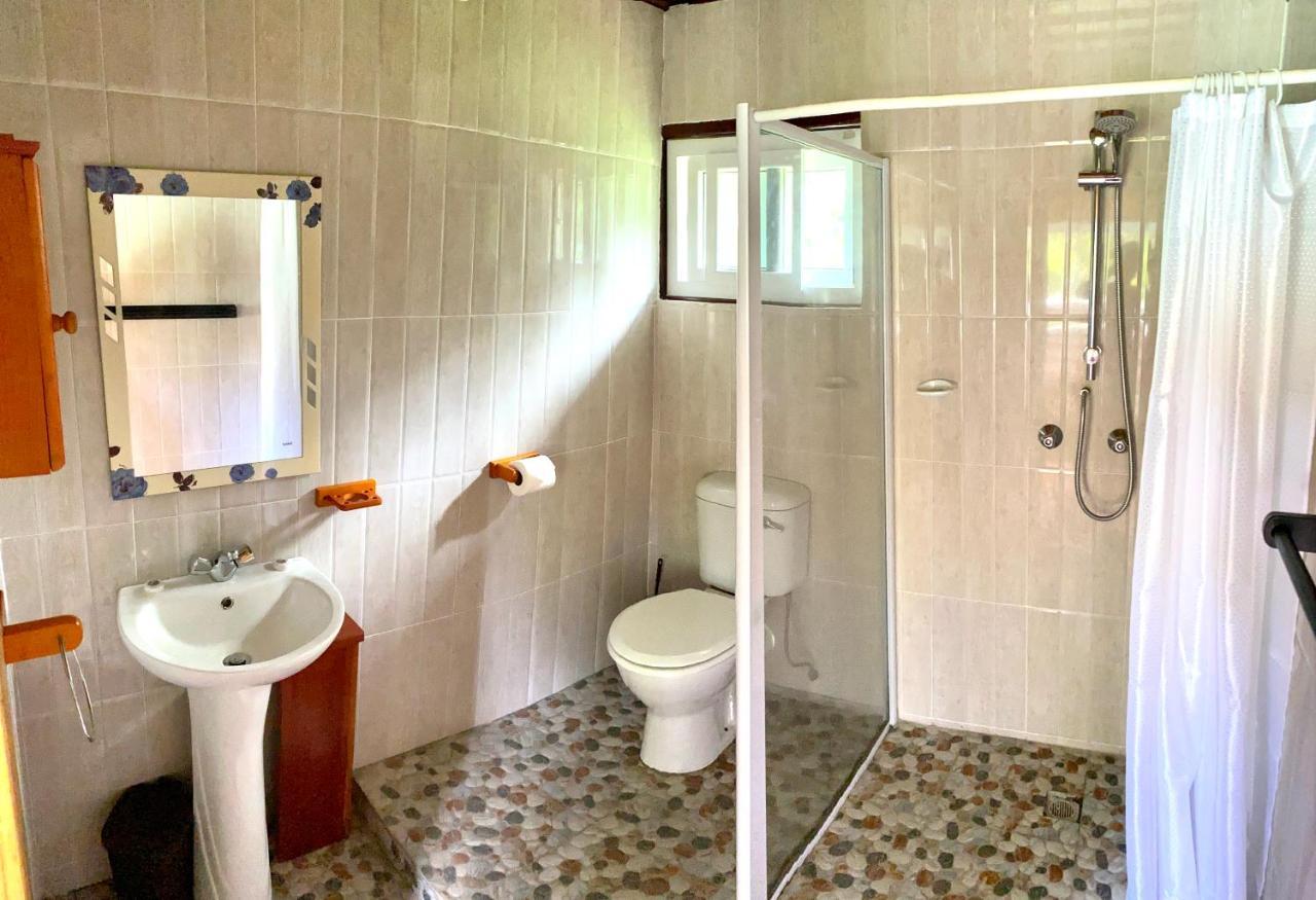 La Voi Del Mare Hotel Grand Anse  Exterior photo
